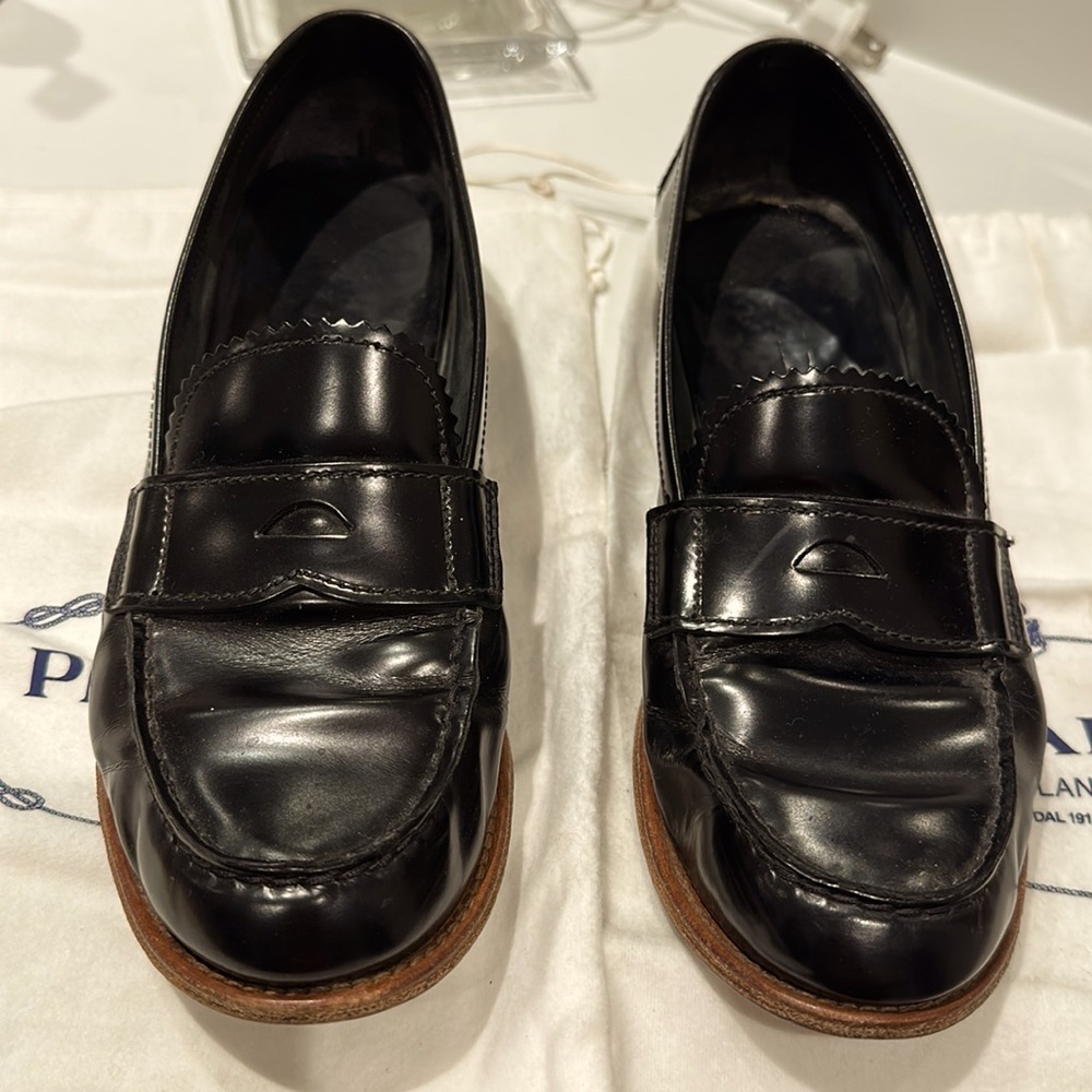 Prada size 8/12 black penny loafers